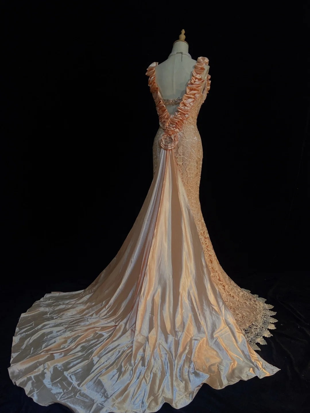 Belles robes de bal sirène col en V dentelle rose avec fleurs 3D sans manches longues tenues de soirée formelles N3648