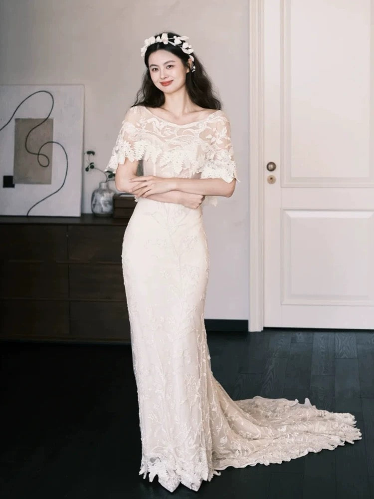 Einfache Hochzeitskleider Meerjungfrau Bateau-Ausschnitt Spitze Lange Sommer Garten Brautkleid N4111