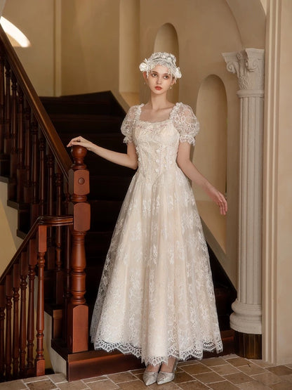 Robes de mariée vintage Trapèze Col carré Manches courtes avec dentelle Longueur cheville Robe de mariée d'été pour jardin N4095