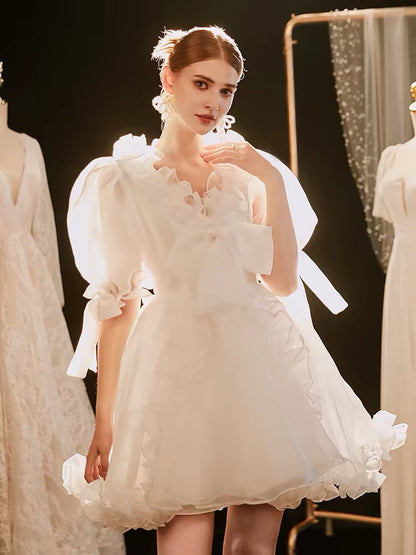 Robes de mariée princesse Robe de bal col en V avec manches courtes mini robe de mariée de jardin d'été N4099