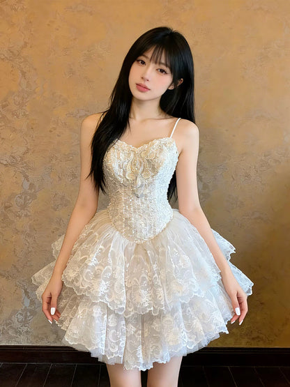 Robe de bal courte blanche en dentelle à fines bretelles pour cocktail, soirée, retour au lycée N4100