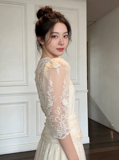 Simple Wedding Dresses A Line Scoop White Lace Summer Garden Long Wedding Dress N4128