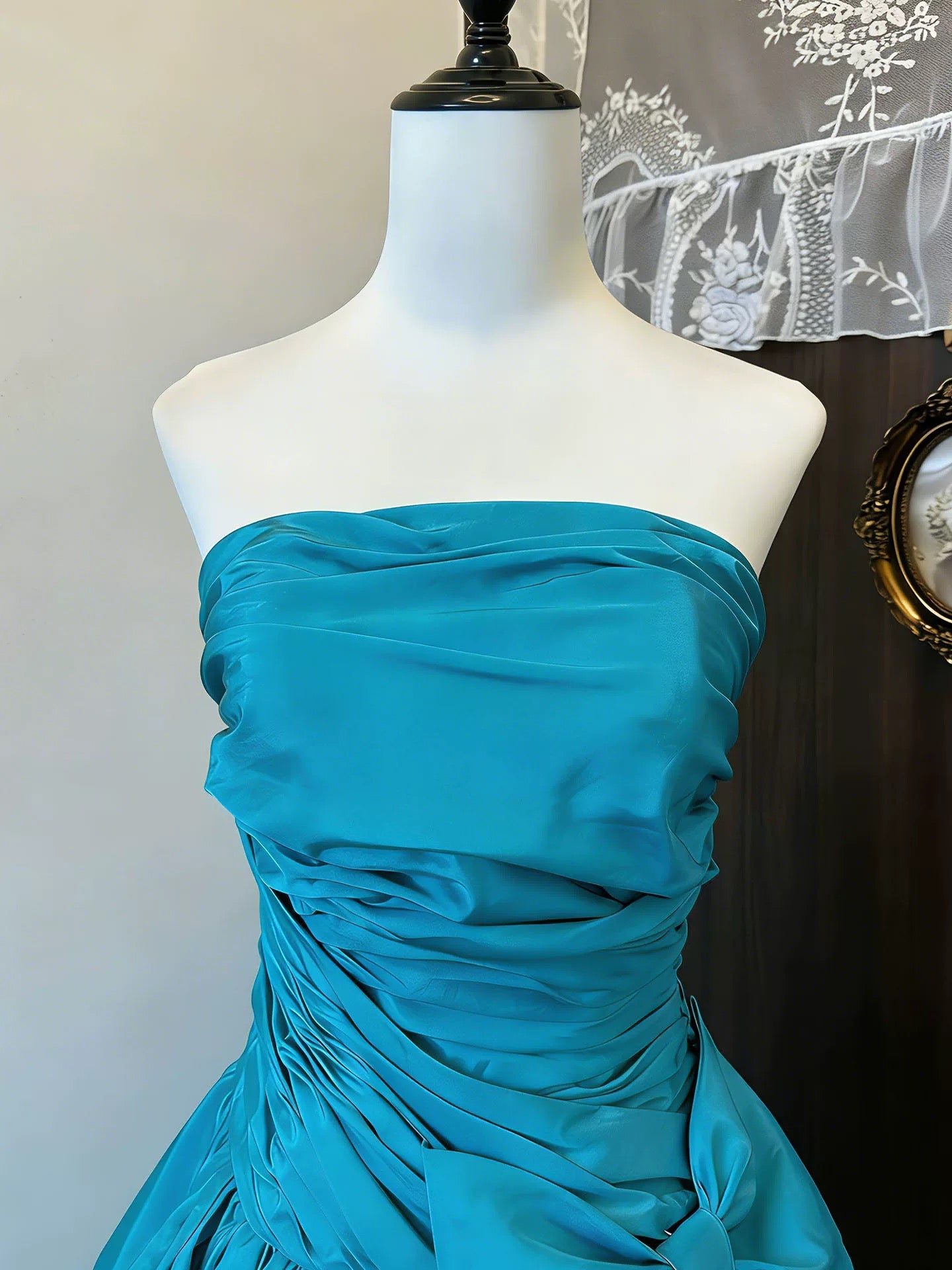 Robe de Bal Bustier Satin Bleu Anniversaire avec Perles Tenue Élégante Robes de Soirée Formelles N4129