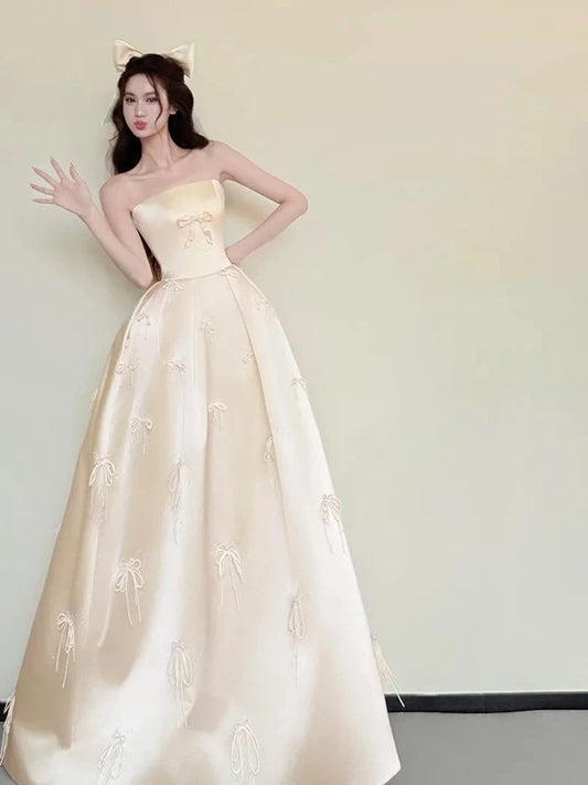 Prinzessin Abschlussballkleider Ballkleider Trägerlos mit Schleife Abend Lang Formelles Kleid N4263