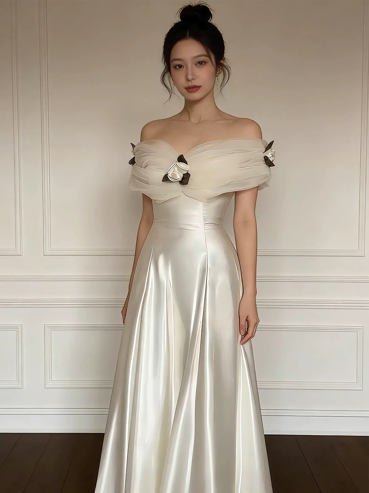Romantic Wedding Dresses Off The Shoulder White Satin Summer Wedding Dress N4268
