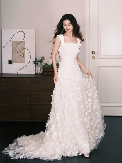 Romantische Hochzeitskleider Ballkleider Eckiger Ausschnitt Weiße Blumen Sommerhochzeitskleid N4273