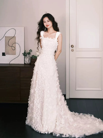 Romantische Hochzeitskleider Ballkleider Eckiger Ausschnitt Weiße Blumen Sommerhochzeitskleid N4273