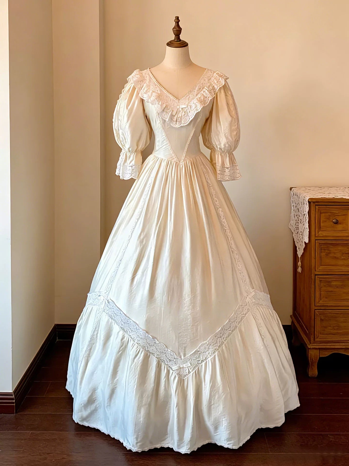 Robes de mariée intemporelles, robes de bal, col en V, manches longues, dentelle, robe de mariée d'été N4275