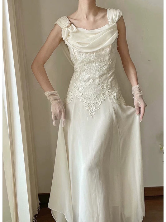Aesthetic A line Square Neck Chiffon Lace Long Summer Brides Dress White Wedding Dresses RB3708