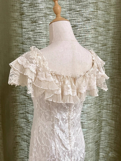 Robes de mariée style français sirène col en V dentelle manches courtes pour mariage d'été dans le jardin N4166