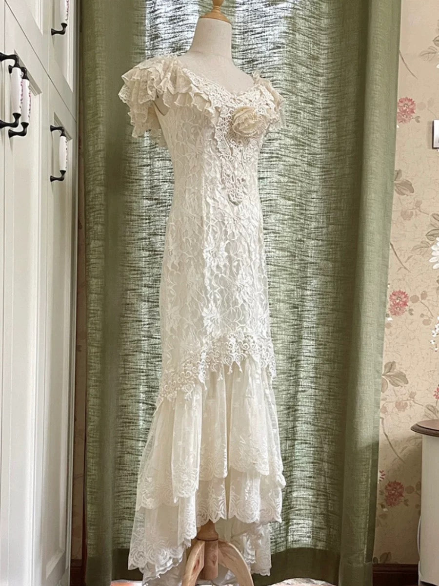 Robes de mariée style français sirène col en V dentelle manches courtes pour mariage d'été dans le jardin N4166