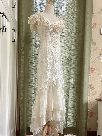 Robes de mariée style français sirène col en V dentelle manches courtes pour mariage d'été dans le jardin N4166