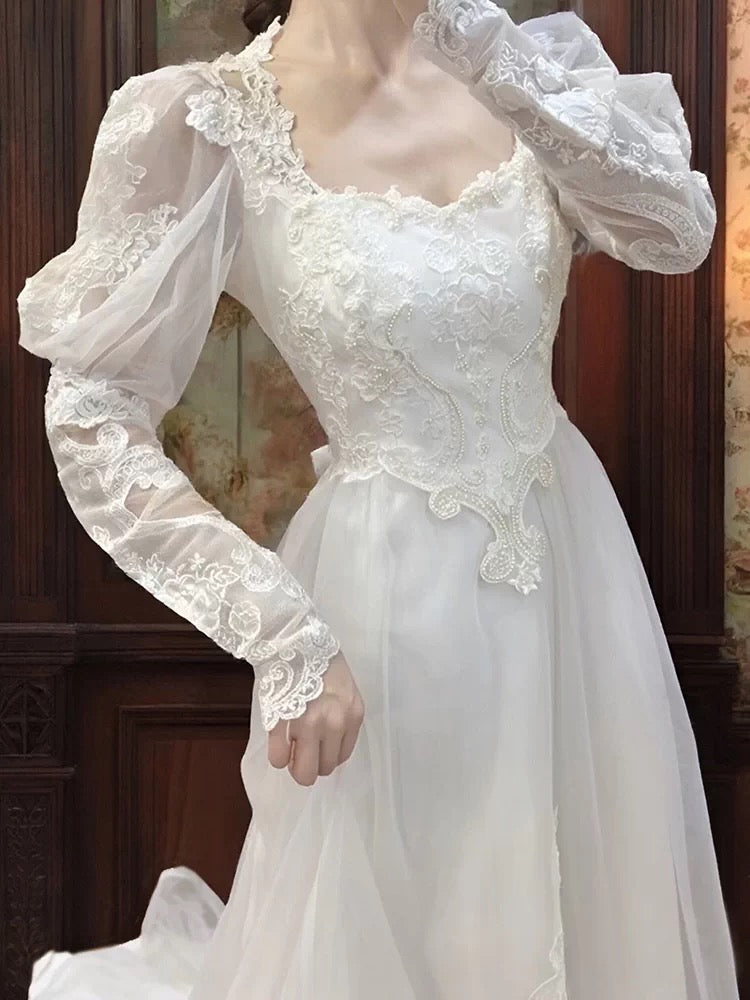 French Style Wedding Dresses A line Square Neck Lace With Sleeves Summer Garden Wedding Dress N4173