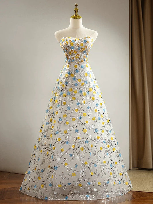 Wunderschöne Abschlussballkleider A-Linie Sweetheart Tüll mit Blumen Ärmellos Abend Lange Formelle Outfits RB3727