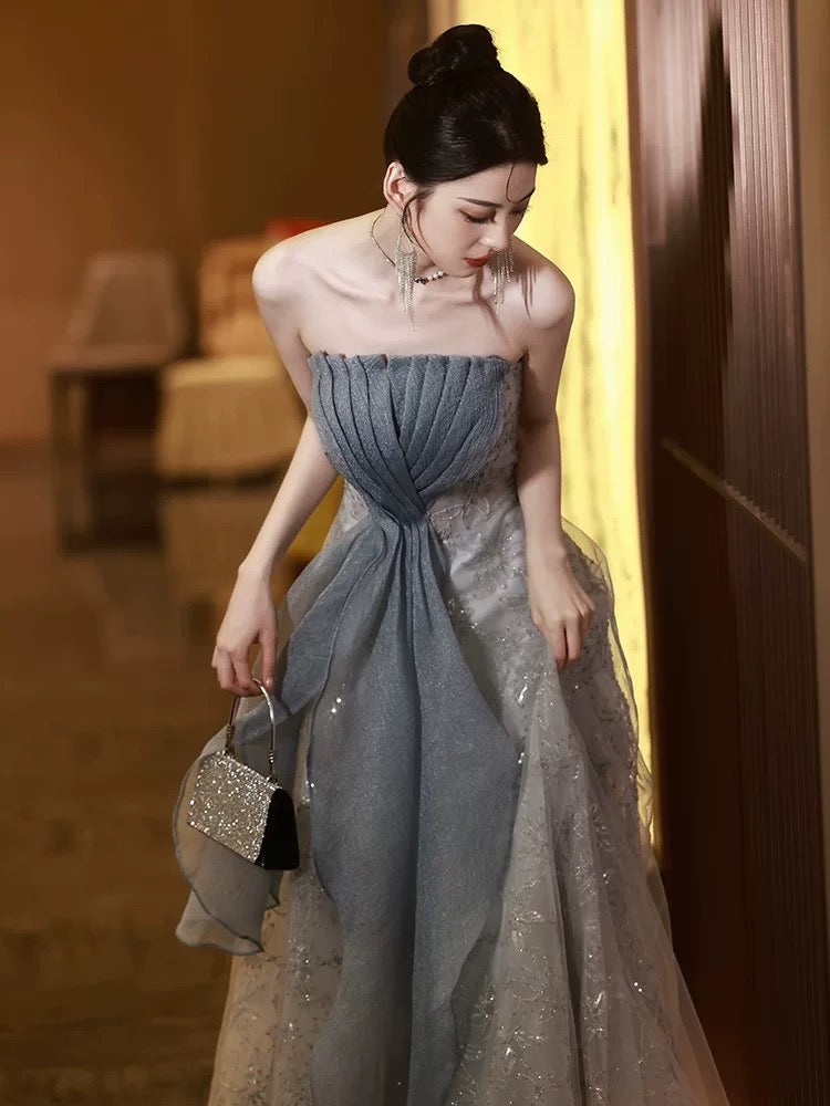 Timeless A Line Strapless Gray Sleeveless Lace Date Night Outfits Semi Formal Prom Gown Wedding Guest Dresses RB5274