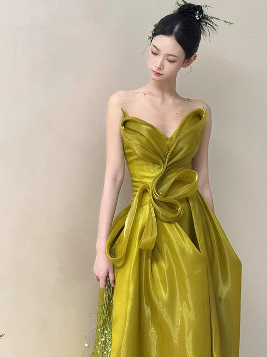 Unique Women's A line Sweetheart Green Organza Maxi Dress Date Night Outfits Outdoor Semi Formal Wedding Guest Dresses RB5171