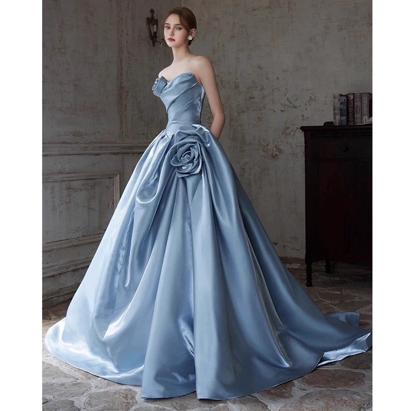 Mignonne Robe de Bal Cœur avec Fleurs Bleues Longues Robes de Soirée Robes de Bal N2029