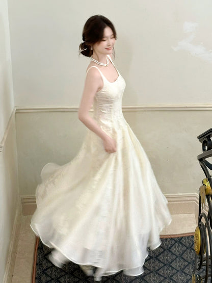Robes de soirée longues coupe princesse col carré dentelle champagne N2057
