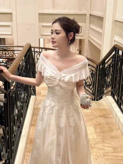Meerjungfrauenkleid im französischen Stil, schulterfrei, Spitze, weiß, inspiriert, langes Ball- und Hochzeitsgastkleid N2062