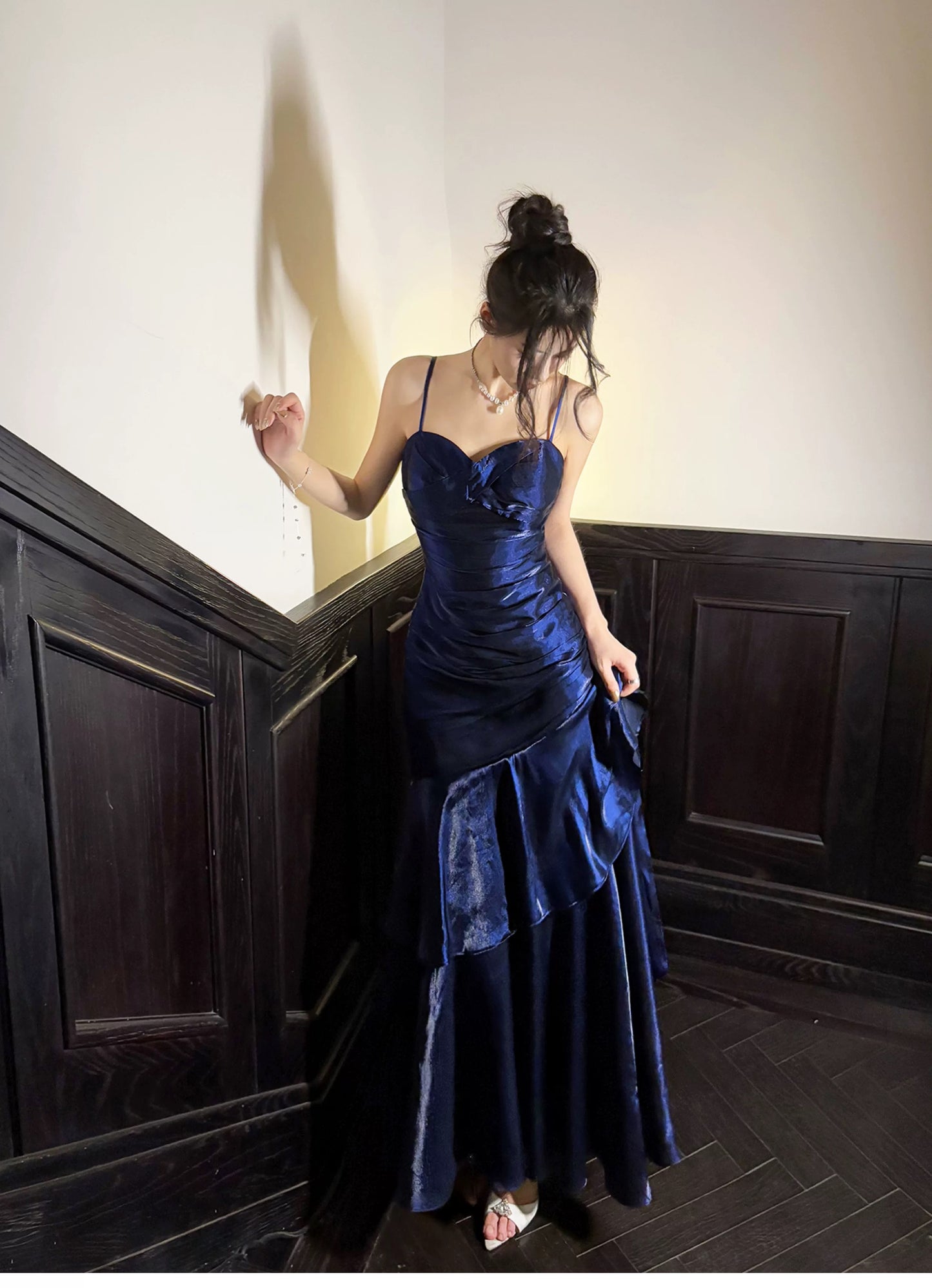 Schlichte Meerjungfrau Spaghetti-Träger Königlich Blau Satin Inspiration Lange Hochzeitsfeier Ball Gast Kleider N2080