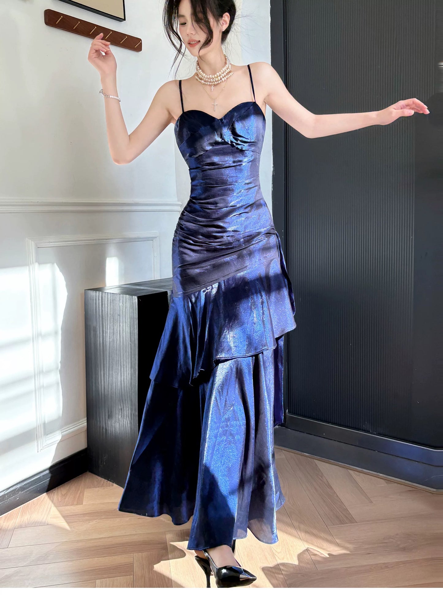 Schlichte Meerjungfrau Spaghetti-Träger Königlich Blau Satin Inspiration Lange Hochzeitsfeier Ball Gast Kleider N2080