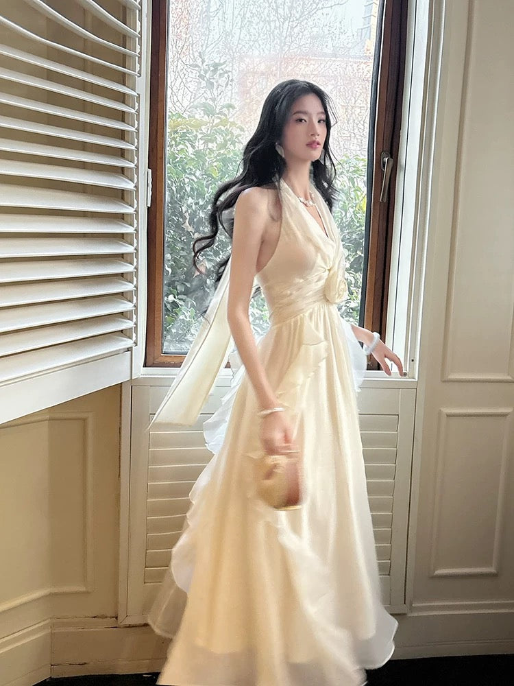 Einfaches A-Linien Neckholder Chiffon Elfenbein Inspiration Langes Hochzeitsfest Ball Gastkleid N2082