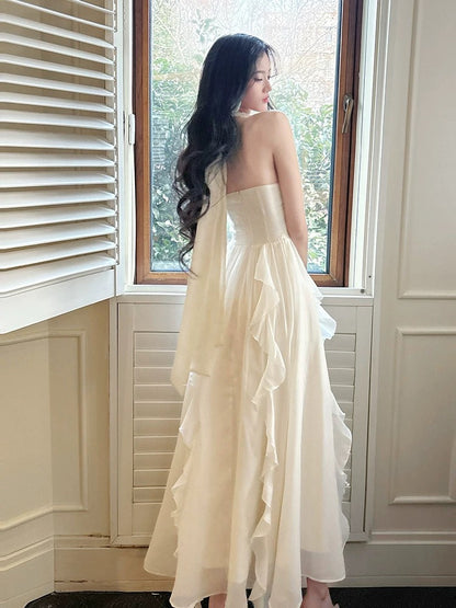 Einfaches A-Linien Neckholder Chiffon Elfenbein Inspiration Langes Hochzeitsfest Ball Gastkleid N2082