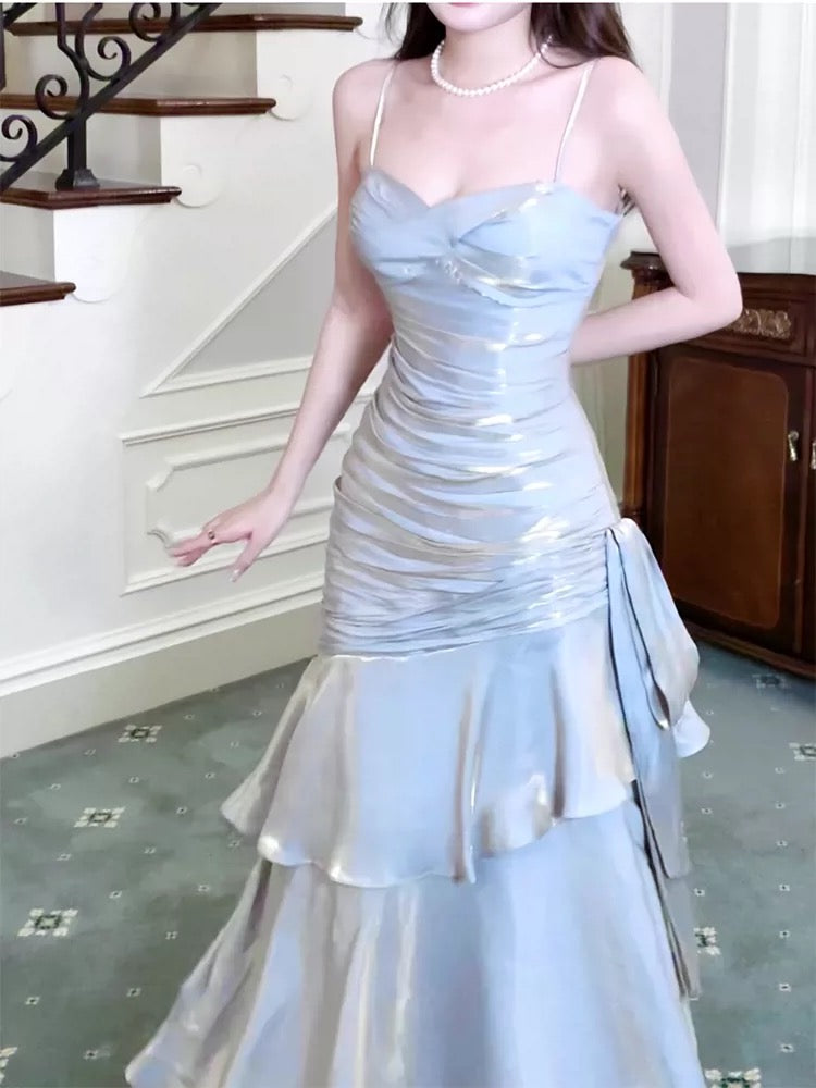 Simple Robes de bal et de soirée longues en satin à bretelles spaghetti style sirène N2091