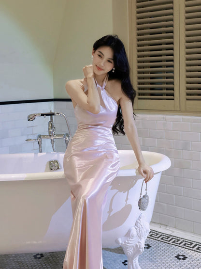 Einfaches Meerjungfrau Halter Neck Satin Rosa Inspiration Langes Hochzeits-Party Ball Gastkleid N2099