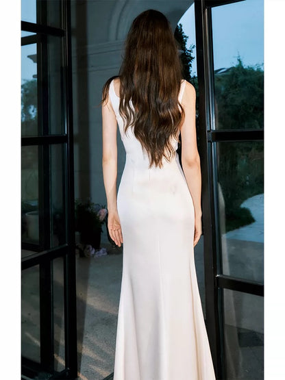 Robes de Soirée/Demoiselle d'honneur Simples Sirène Col Cœur Satin Blanc Inspirantes Fendues N2100
