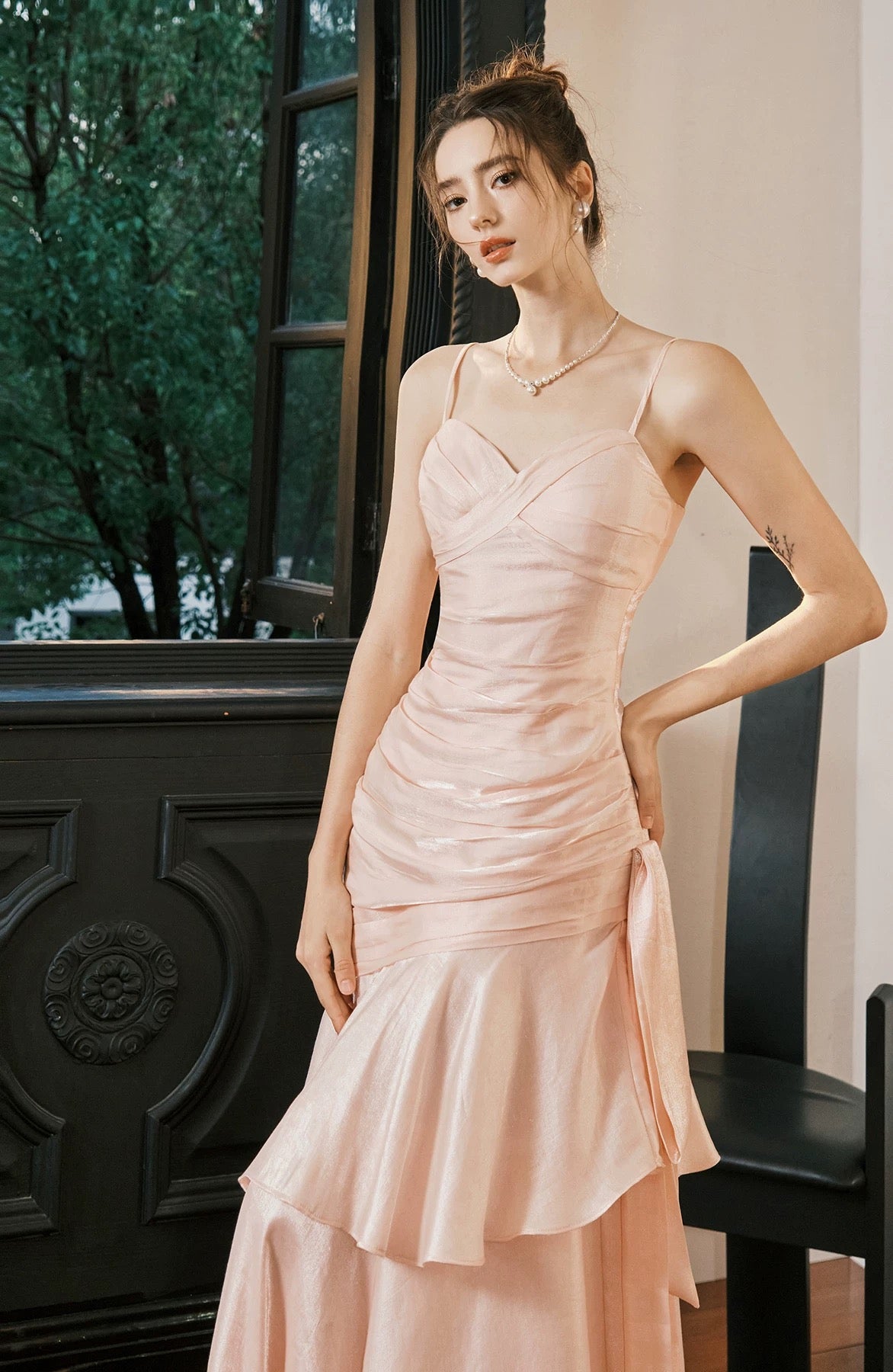 Einfaches Meerjungfrau-Spaghettiträger-Blush-Pink-Satin-Inspiration langes Party-Ballkleid N2103