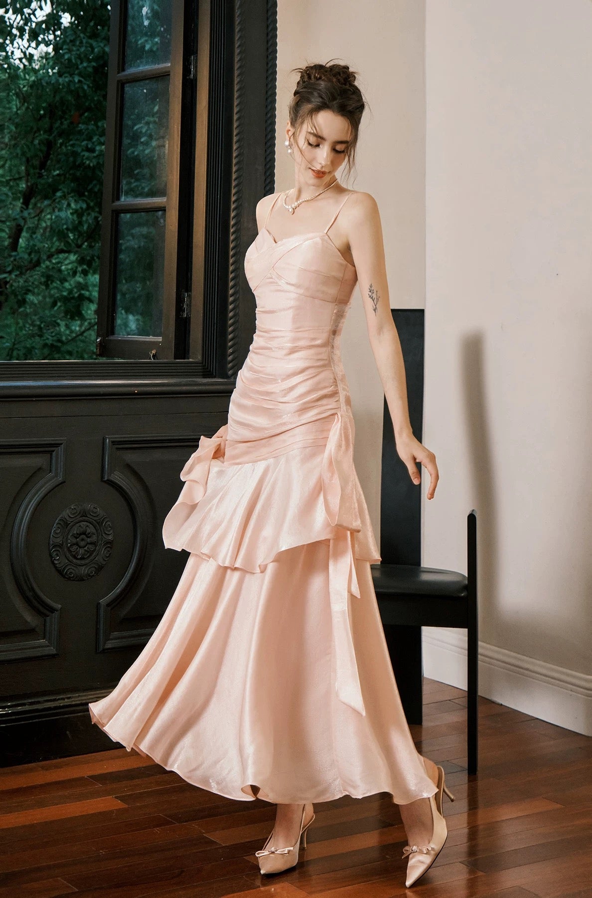 Einfaches Meerjungfrau-Spaghettiträger-Blush-Pink-Satin-Inspiration langes Party-Ballkleid N2103