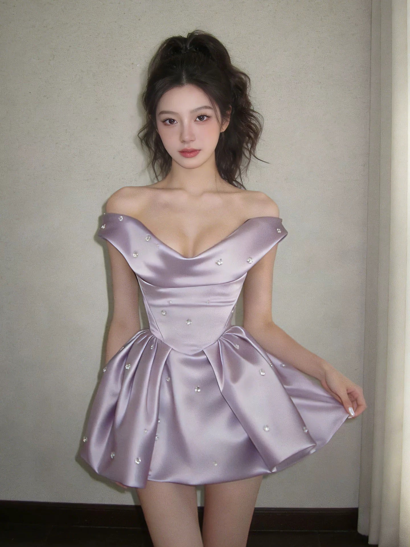 Robe de bal vintage épaules dénudées en satin lilas court, inspiration années 2000, robes de bal de promo, robe de soirée N1668