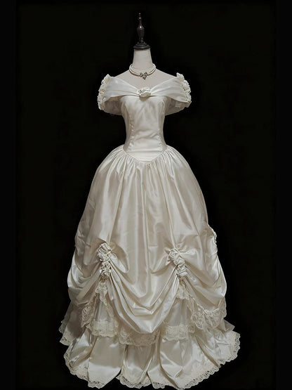 Robe de mariée féerique, style bal, épaules dénudées, en satin à manches longues, référence N1676