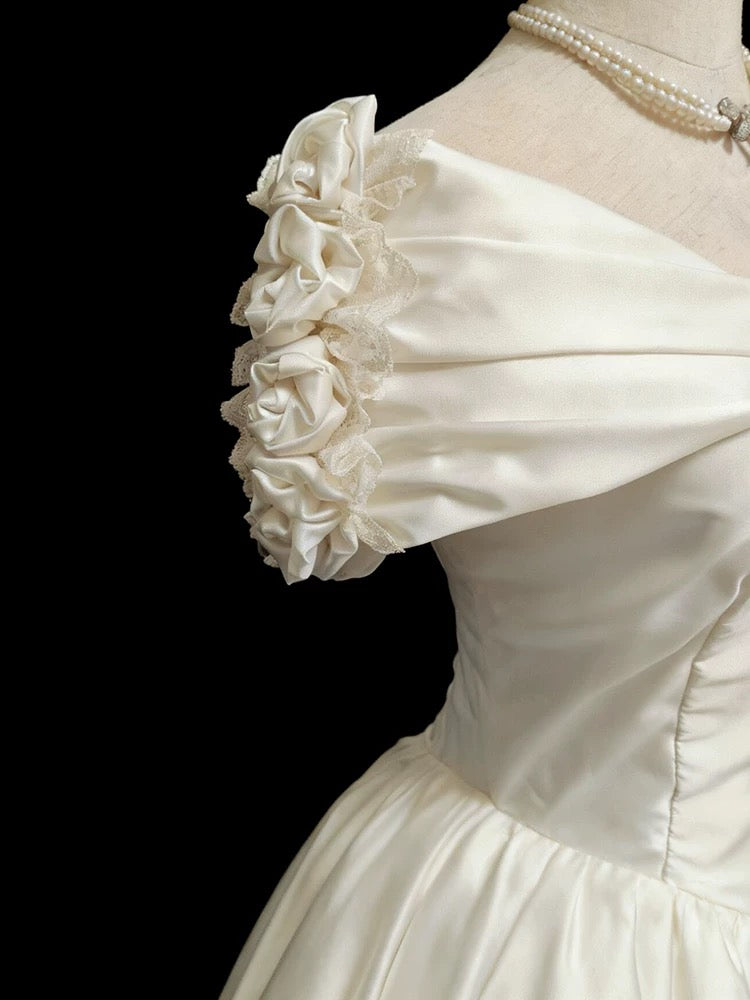 Robes de Mariée Style Français Robe de Bal Épaules Dénudées Satin Longue Robe de Mariée Jardin d'Été N4139