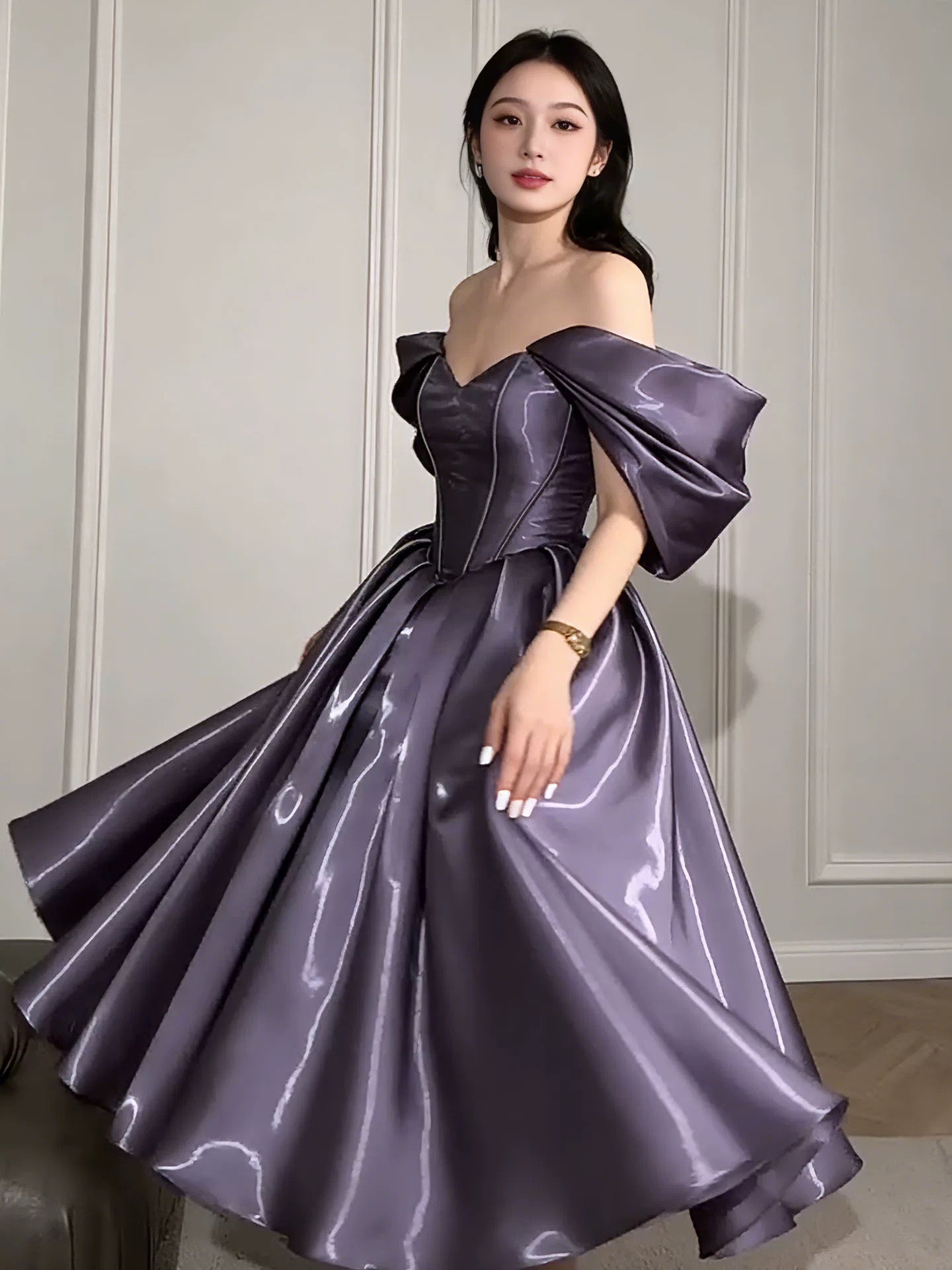 Magnifique robe de bal à épaules dénudées et à volants, idéale pour les lycéennes, les adolescentes et les jeunes filles. Robe de fin d'année N1682