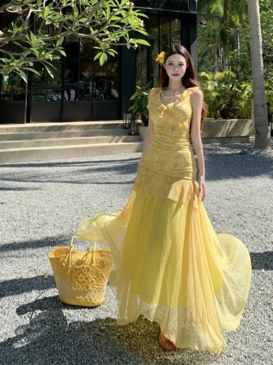 Bescheidene Meerjungfrau V-Ausschnitt Gelbes florales Chiffon Ideen für Frauen Lange Geburtstagskleider Strandurlaub Sommer Outfits N3152