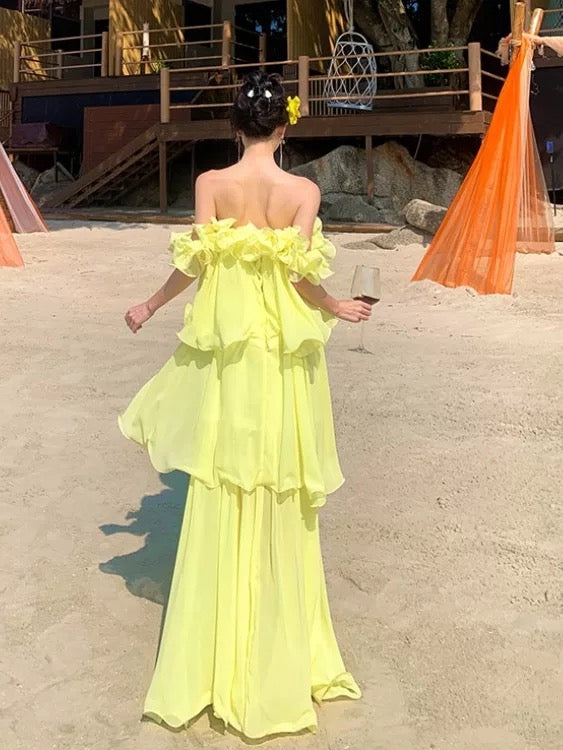 Idées de robes longues d'anniversaire en mousseline de soie jaune simple coupe trapèze épaules dénudées pour femmes Tenues d'été pour les vacances à la plage N3155