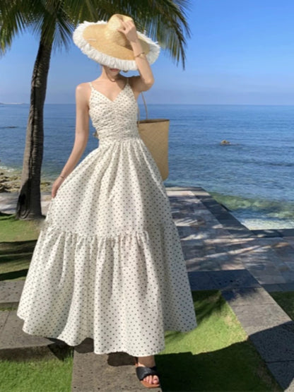 Modest A line Spaghetti Strap Polka Dots Chiffon Beach Holiday Outfits Long Date Night 19th Birthday Outfit Formal Dresses RB5730