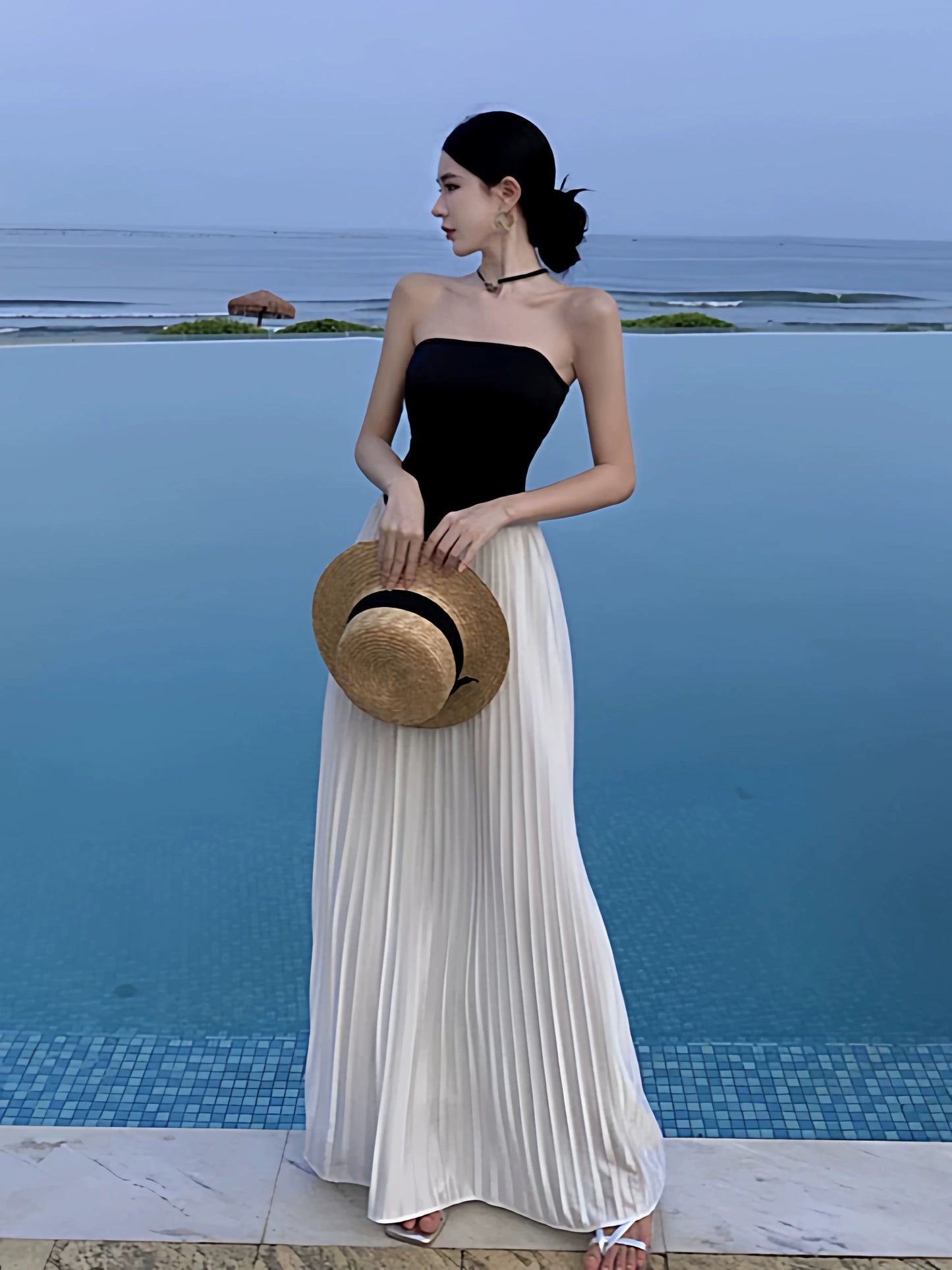 Glamorous A line Strapless White Black With Ruffled Date Floor Length Night Evening Outfit Formal Prom Dresses RB5667