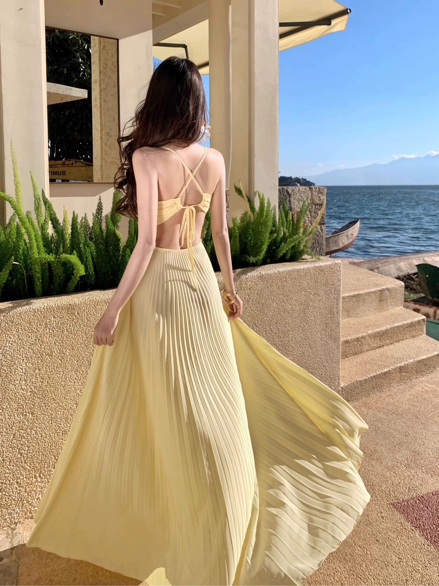 Glamorous A line Halter Yellow Chiffon Backess With Ruffled Date Floor Length Night Evening Outfit Formal Prom Dresses RB5669