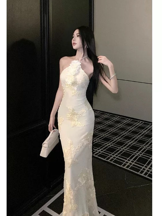 Mystical Mermaid Halter Sleeveless Lace Yellow Floor Length Date Night Outfits Formal Prom Gown 17th Birthday Dresses RB5686