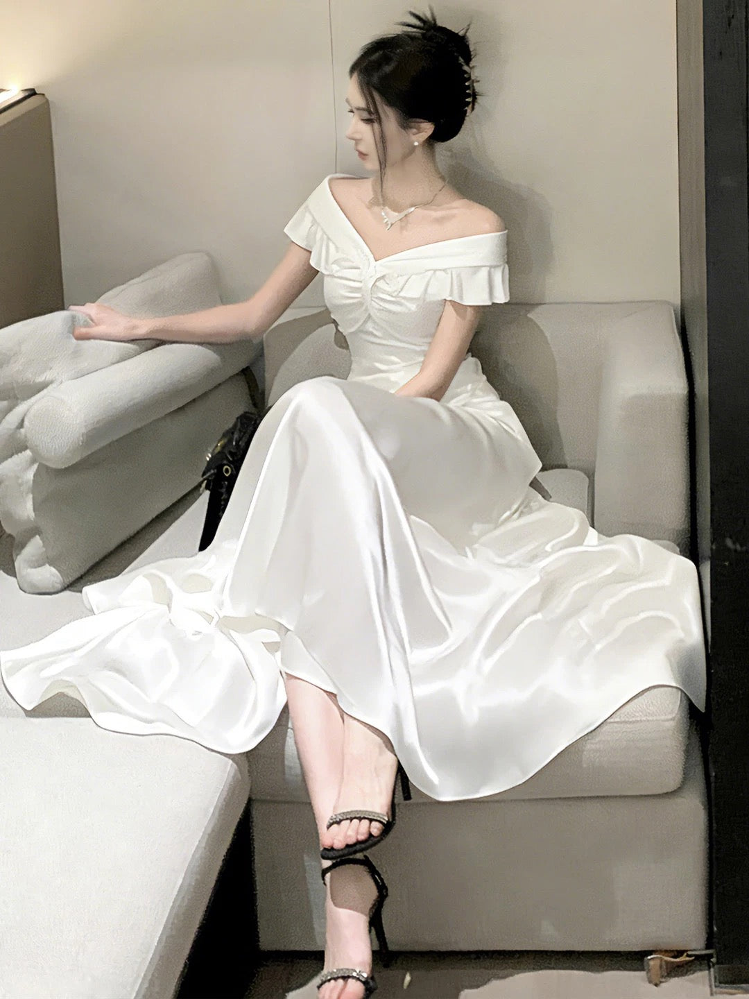 French Style Mermaid Off The Shoulder White Date With Ruffled Night Evening Outfit Formal Prom Dresses RB5401