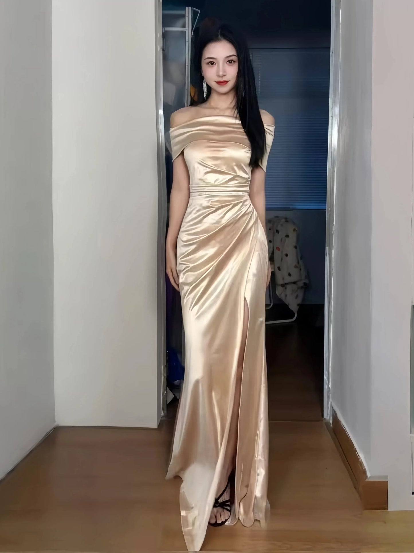 Delicate Mermaid Off The Shoulder Gold With Ruffled Long Cruise Ship Formal Night Evening Dresses 19th Birthday Outfits RB5649