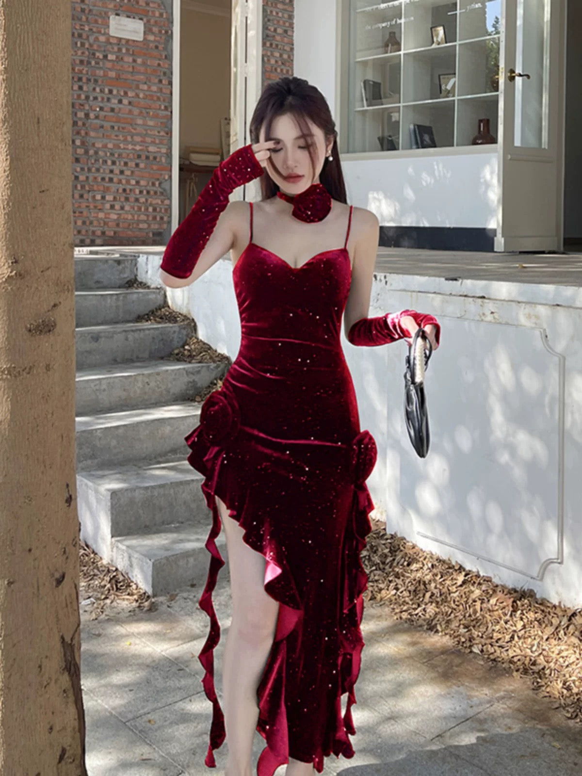 Stunning Mermaid Spaghetti Strap Black Velvet Date With Ruffled Night Evening Outfit Formal Prom Dresses RB5490