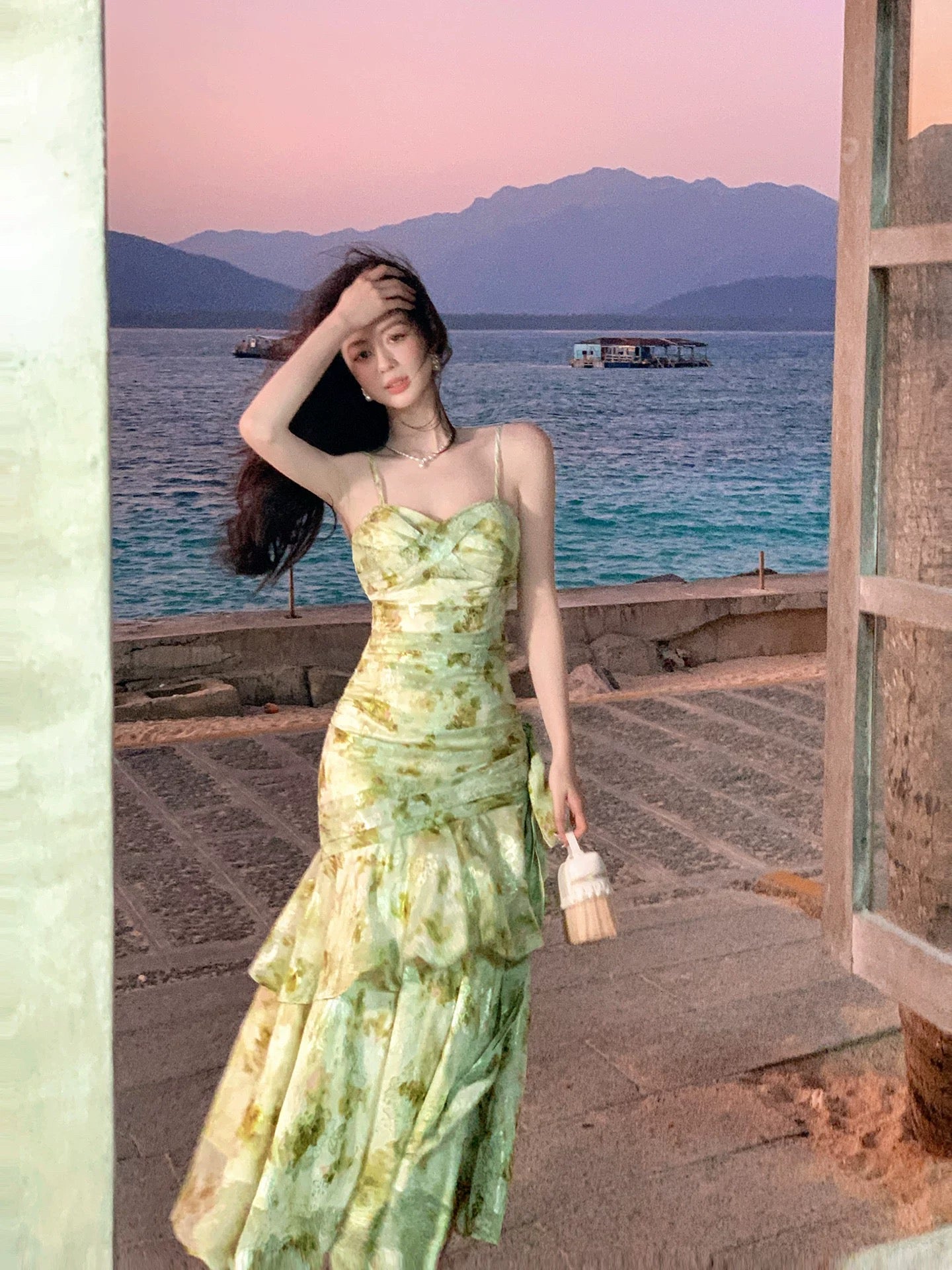 Robes de soirée en mousseline de soie verte à bretelles spaghetti et imprimé floral pour sirène flamboyante, parfaites pour les croisières et les 18 ans RB3859