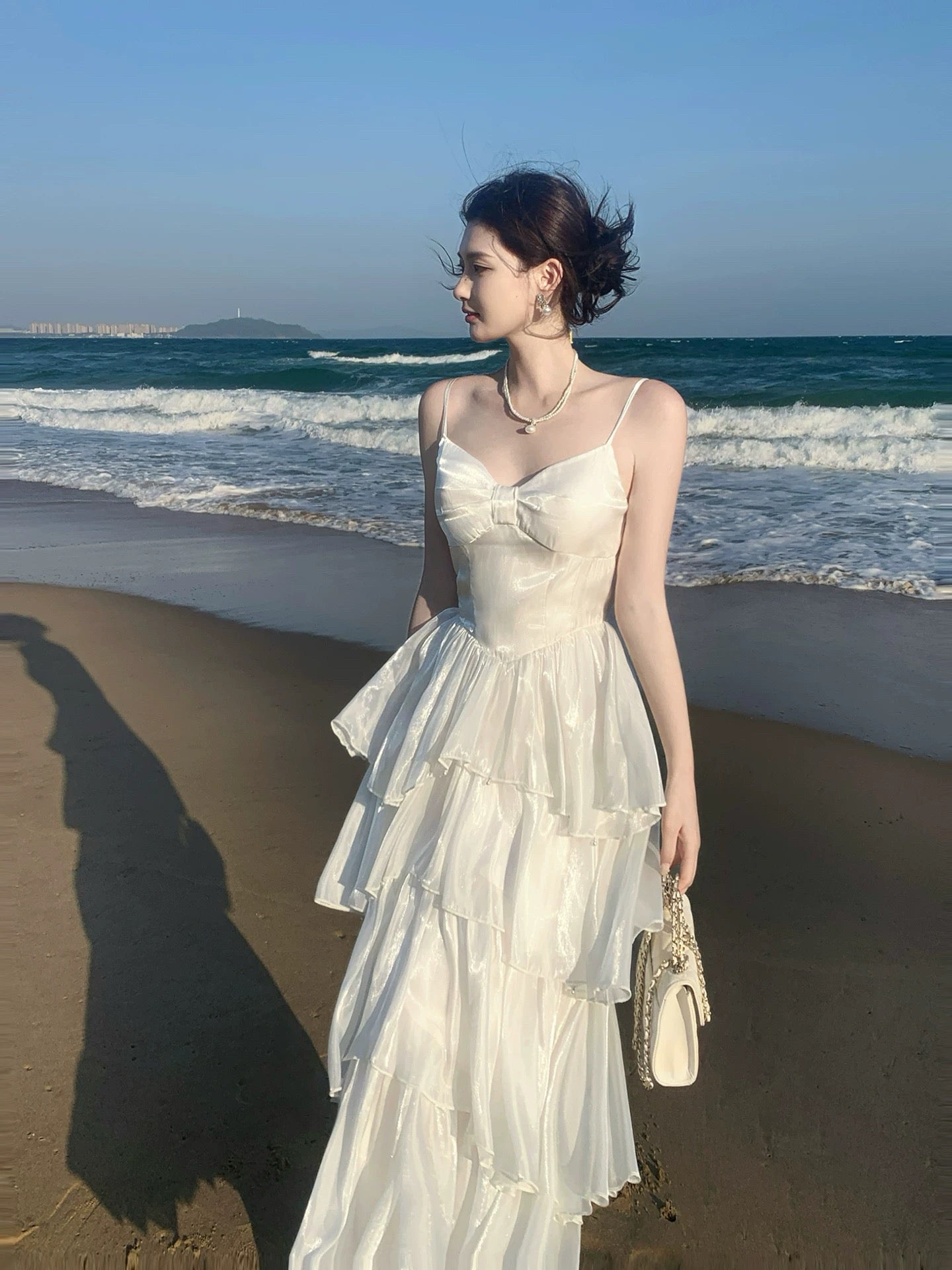 Robe de soirée trapèze simple à fines bretelles blanche pour croisière, tenue d'anniversaire pour les 20 ans RB3861