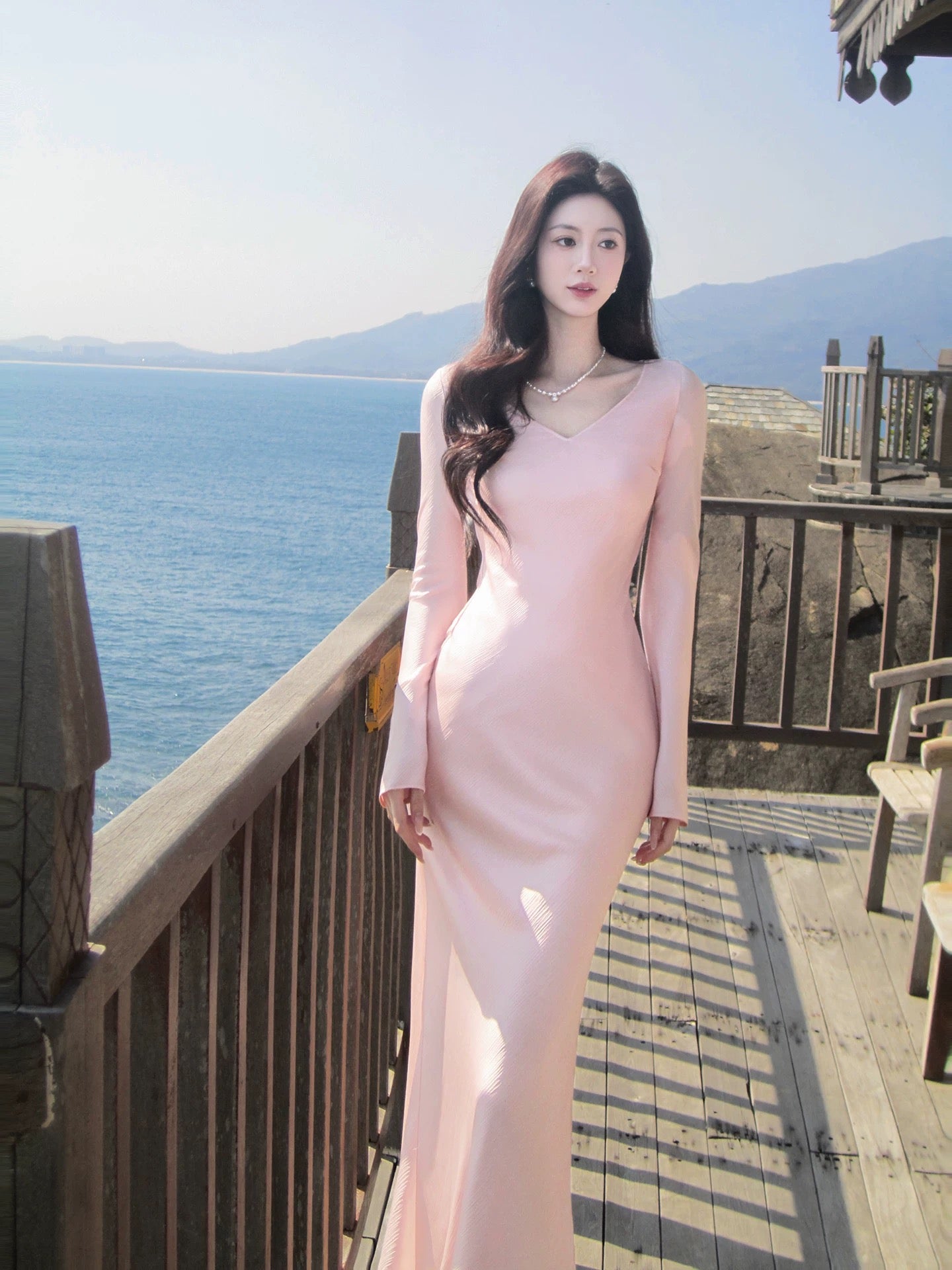 Hübsches Meerjungfrauenkleid mit V-Ausschnitt und langen Ärmeln, pink, für Frühling und Sommer, Event-Outfits, Hochzeitsgastkleider RB3869