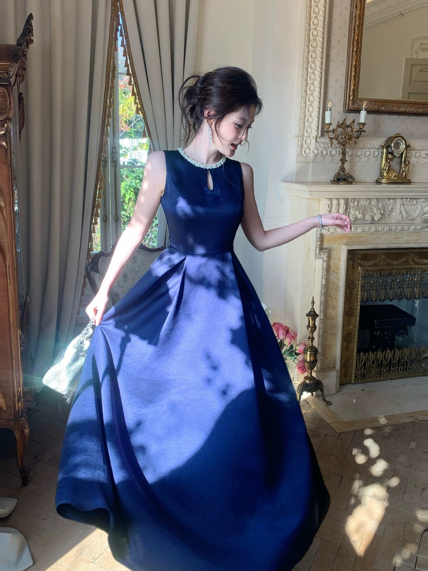 Chic A Line Scoop Royal Blue Wedding Guest Dresses Long Prom Formal Dresses AB1852