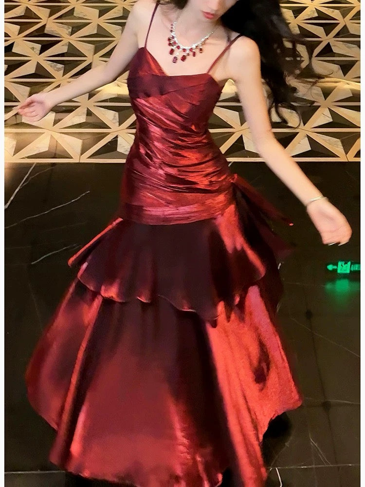 Robe de soirée sirène modest avec bretelles fines bordeaux pour croisière, soirée formelle, 21e anniversaire, tenue longue RB3881